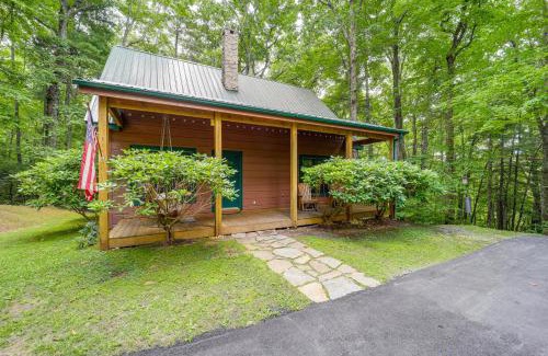 Deep Gap House | Cozy Cabin Retreat with Hot Tub Near Boone - 9.5/10 Rated