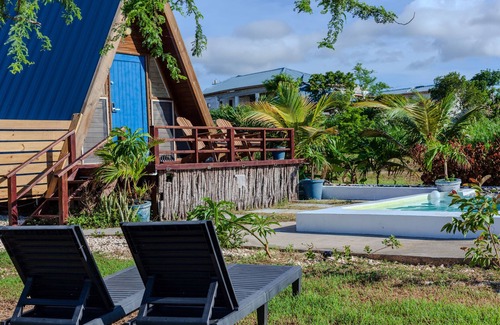 Treasure Beach Cabin | Private Cabin with a Pool