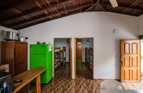 San Antero Cabin | Cozy Private Cabin with Air Conditioning in San Antero