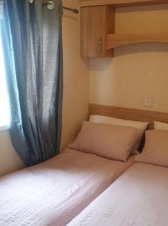 St Margaret's at Cliffe Other | Cozy Caravan at Parkdean Resort with Ocean View & Hot Tub