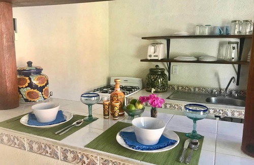 Ixtapa - Zihuatanejo Cottage | Cozy 1BR Casita with Ocean View, Steps from Zihuatanejo Beach