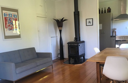 Nelson House | Cozy Central City Sanctuary with Family-Friendly Amenities