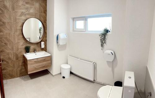 Moieciu House | Ideal Private Chalet with Kitchen and Child-Friendly Amenities