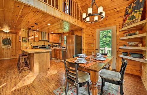 Chester House | Cozy Chester Retreat with Deck, Minutes from Skiing!