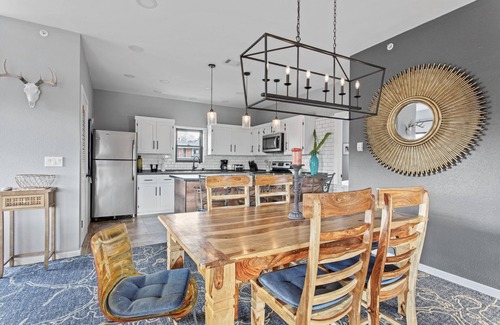 Estes Park Condo | Inviting Private Condo Jack 2 with Hot Tub & Spa Access