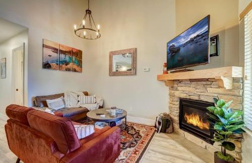 Tahoe Village Apartment | Cozy Condo Steps from Ski Lift with Hot Tub & Ocean View