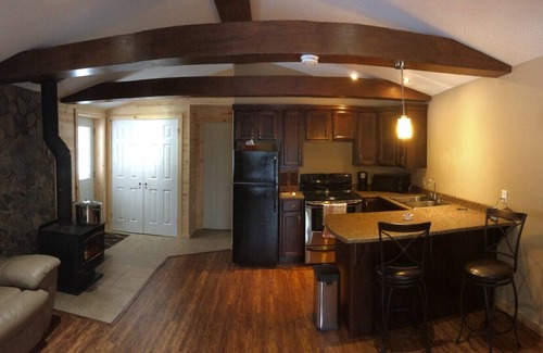 Cheticamp Cottage | Cozy Cottage Retreat by National Park - Guest Rated 9.8