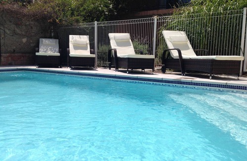 Argeliers House | Relaxing Stay with Pool & Courtyard near Carcassonne