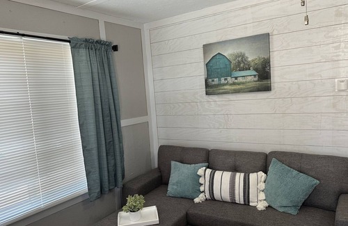 Mays Apartment | Cozy Country Retreat with Pool and Spa Amenities