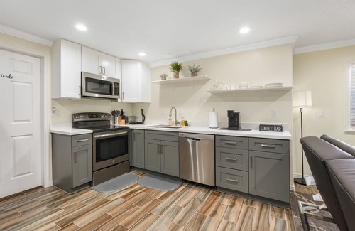 Layton House | Cozy Suite Near Shopping & Hill AF Base - Top Rated Stay