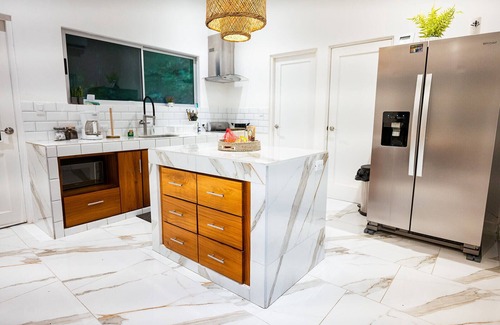 Samara House | Private Oasis with Oceanfront Views and 10/10 Guest Rating