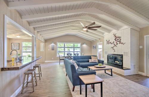 Lake of the Ozarks House | Waterfront Lake Ozark Retreat with Fishing & Ocean View!