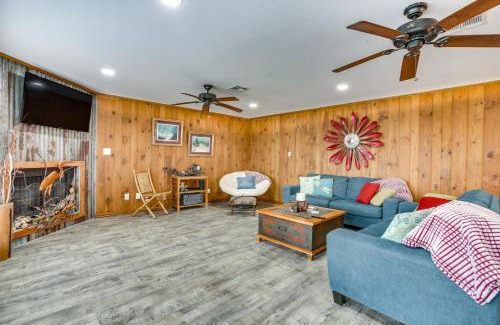 Barataria House | Tranquil Barataria Bayou Retreat with Family-Friendly Amenities