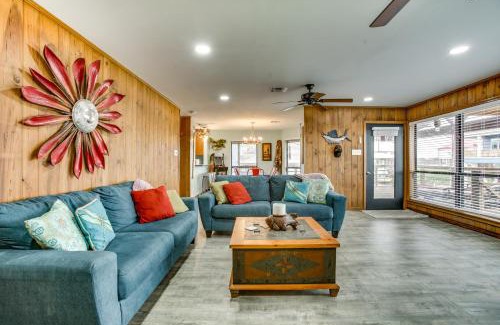 Barataria House | Tranquil Barataria Bayou Retreat with Family-Friendly Amenities