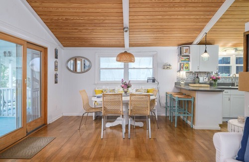 Tybee Island Cottage | Waterfront Retreat with Private Dock - Dog-Friendly Getaway