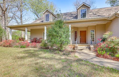 Heber Springs House | Riverside Retreat with Breathtaking Views & Family-Friendly Amenities