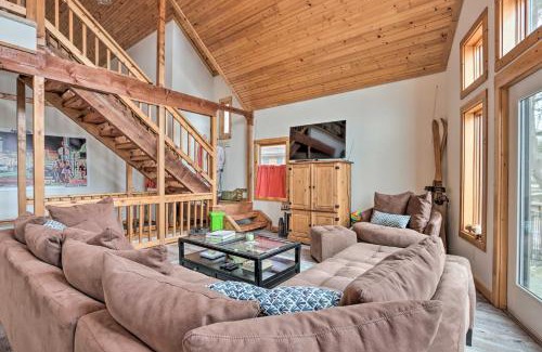 Roach House | Ideal Lake of the Ozarks Hideaway with Private Dock