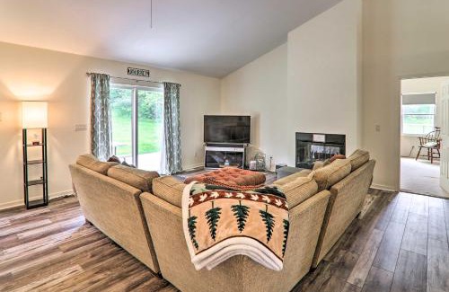 Thompson House | Peaceful Poconos Retreat on 100 Acres for Hiking & Fishing