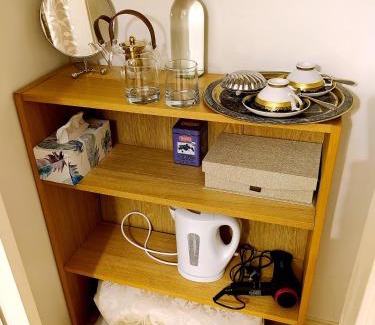 Bishop Sutton House | Private double room with bathroom