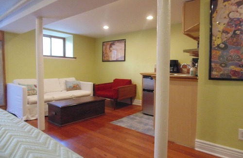 Windsor Terrace House | Cozy Studio Retreat with Kitchenette in Windsor Terrace