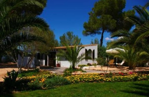 Port des Torrent House | Idyllic Private Bungalow Near Beaches with Pool & Spa