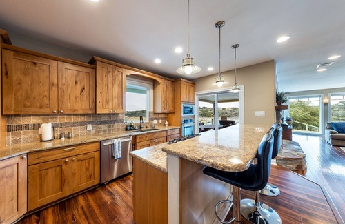 Spicewood House | Ultimate Private Escape with Theater, Water & Game Room