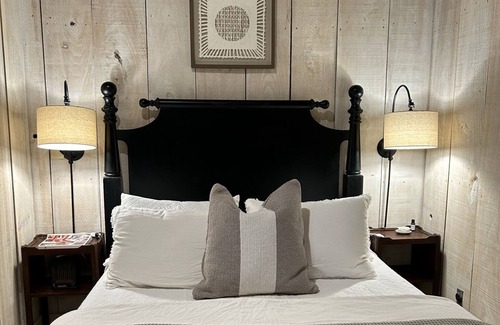 Oxford House | Exclusive Private Estate Guest Quarters - 10/10 Rated Stay