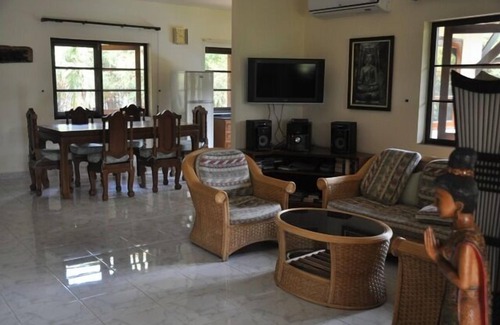 Wang Pong Villa | Exclusive Private Homes with Pool and Pet-Friendly Amenities