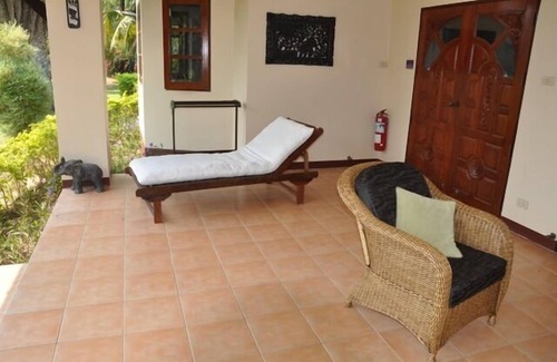 Wang Pong Villa | Exclusive Private Homes with Pool and Pet-Friendly Amenities