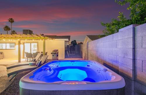Scottsdale Estates Ten House | Relaxing Family Pool Retreat Near Old Town Scottsdale