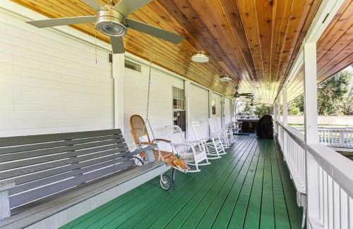 Pierson House | Private Farm with Beach Near St Johns River