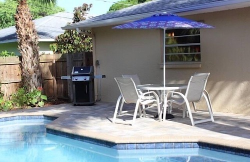 Naples Park House | Relax by the Private Pool and Enjoy Beachside Mornings