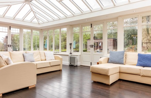 Swadlincote House | Private Five Star Luxury Country Estate for up to 26 Guests