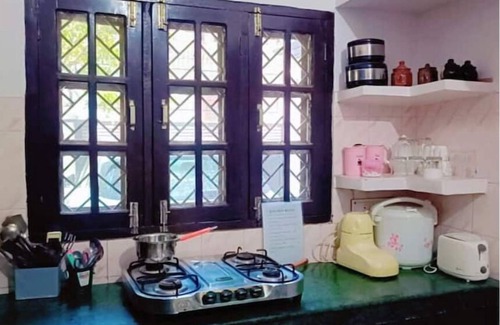 Indira Nagar House | Private Floor in a Bungalow !