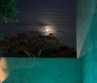 Chichen Itza - Valladolid Villa | Inviting Full House with Pool & Cozy Patio Retreat