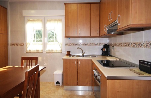 Carnota Apartment | Beachfront Bliss with Private Garden & Ocean Views