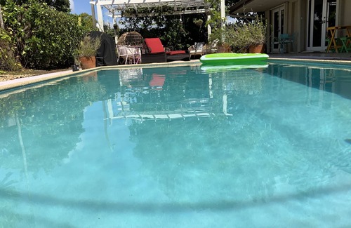 Sunset House | Tranquil Garden-Pool Retreat with Ocean Views & Spa
