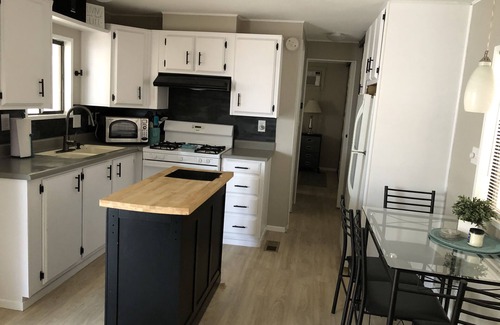 Lake Havasu City House | Exclusive Home in Gated Community with Lake View & Spa