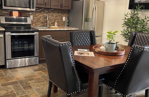 Shakespeare Apartment | Private Getaway | Stratford 10min | Spa Add-on Options
