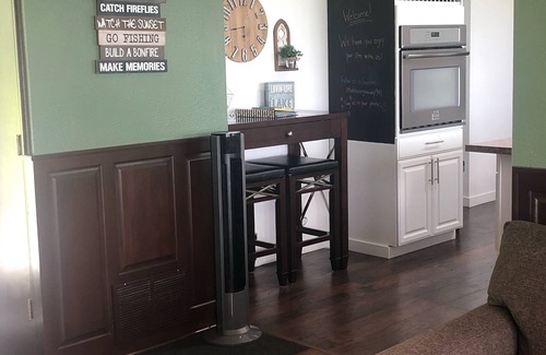 Mauston House | Serene Private Getaway with Scenic Lake Views & Spa