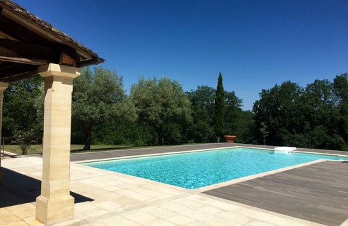 Cenac-et-Saint-Julien House | Private Gite with Pool in Dordogne Near Sarlat Chateaux