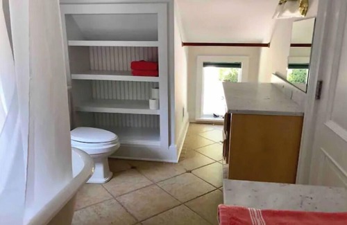 Water Mill House | Cozy Guest Apartment Steps from Beach with Pool & Tennis