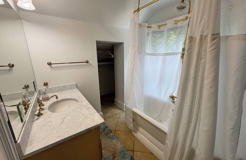 Water Mill House | Cozy Guest Apartment Steps from Beach with Pool & Tennis