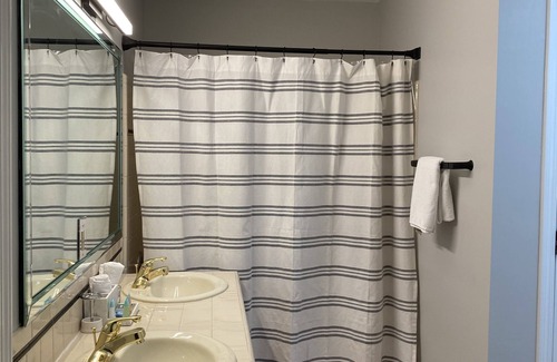 Roswell Other | Exclusive Guest Suite with Private Garage & Ocean View