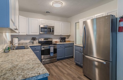 Walsingham House | Relax by the Private Heated Pool Near Indian Rocks Beach