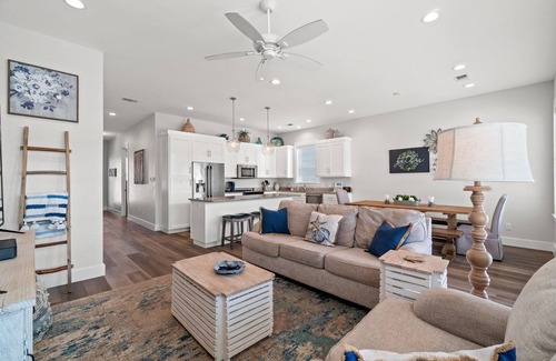 Silver Sands Beach House | Exclusive Private Heated Pool & Beach Chair Service Awaits