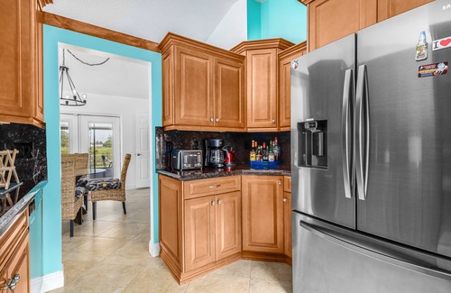 Tamarac House | Exclusive Oasis with Private Heated Pool Near Sawgrass Mall