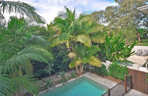 Tewantin House | Relaxing Private Hideaway in Tewantin with Ocean Views