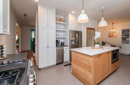 Austin House | Relax at Hill Country Hideaway: Pool, Hot Tub & Family Fun