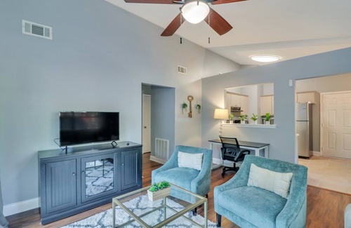 Savannah House | Convenient Home Ideal for Family Getaways!